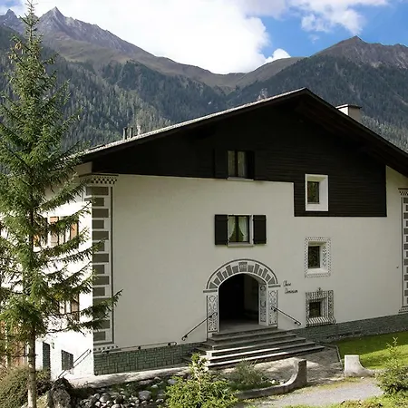 Chesa Dominium Apartment Bergün